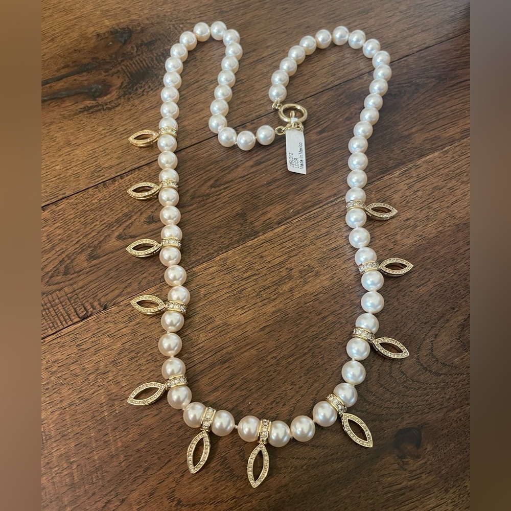 St. John 18" Necklace Faux Baroque Pearls with Gold Rhinestone teardrops NWT
